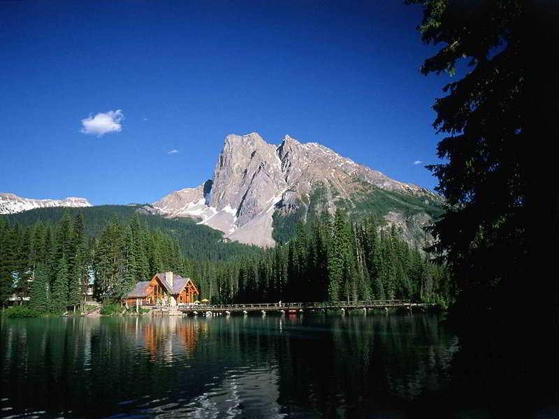 Emerald Lake Lodge Field Kültér fotó